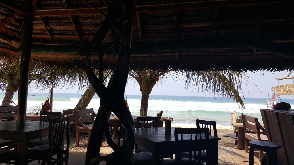 The Den Guest House Hikkaduwa Luaran gambar